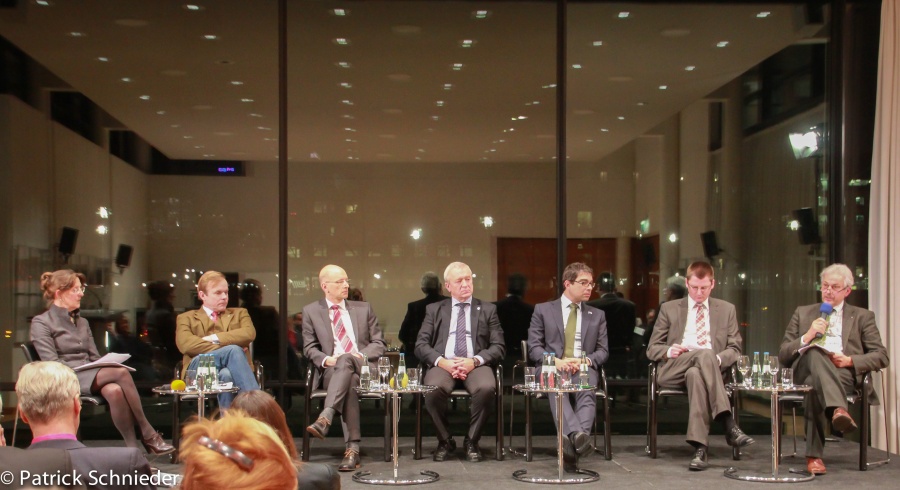 Eifeler diskutieren in Berlin über die Zukunft des Waldes
